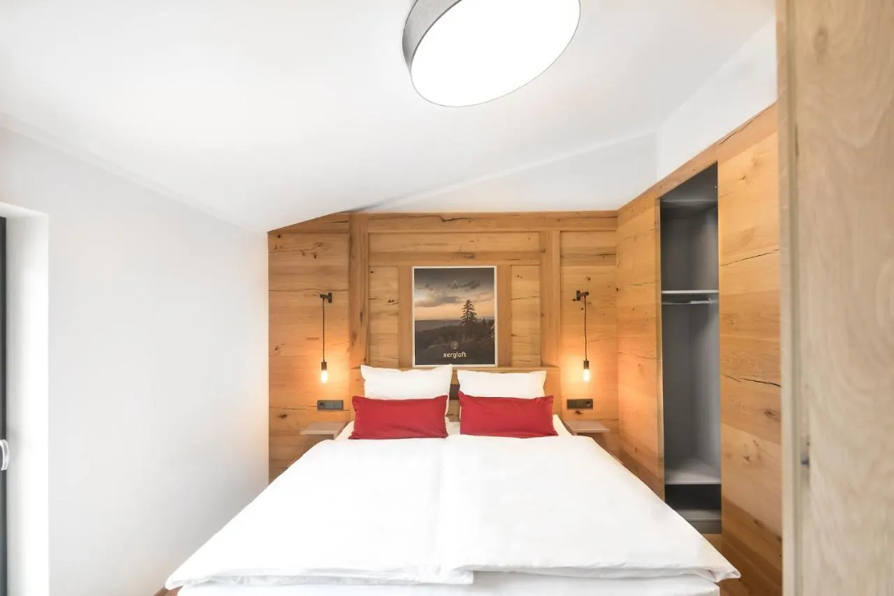 Chalet-Ferienwohnung Bergloft, 115 Qm, Wellness/Fitness/Sauna - Bergroedelhof Feilitzsch